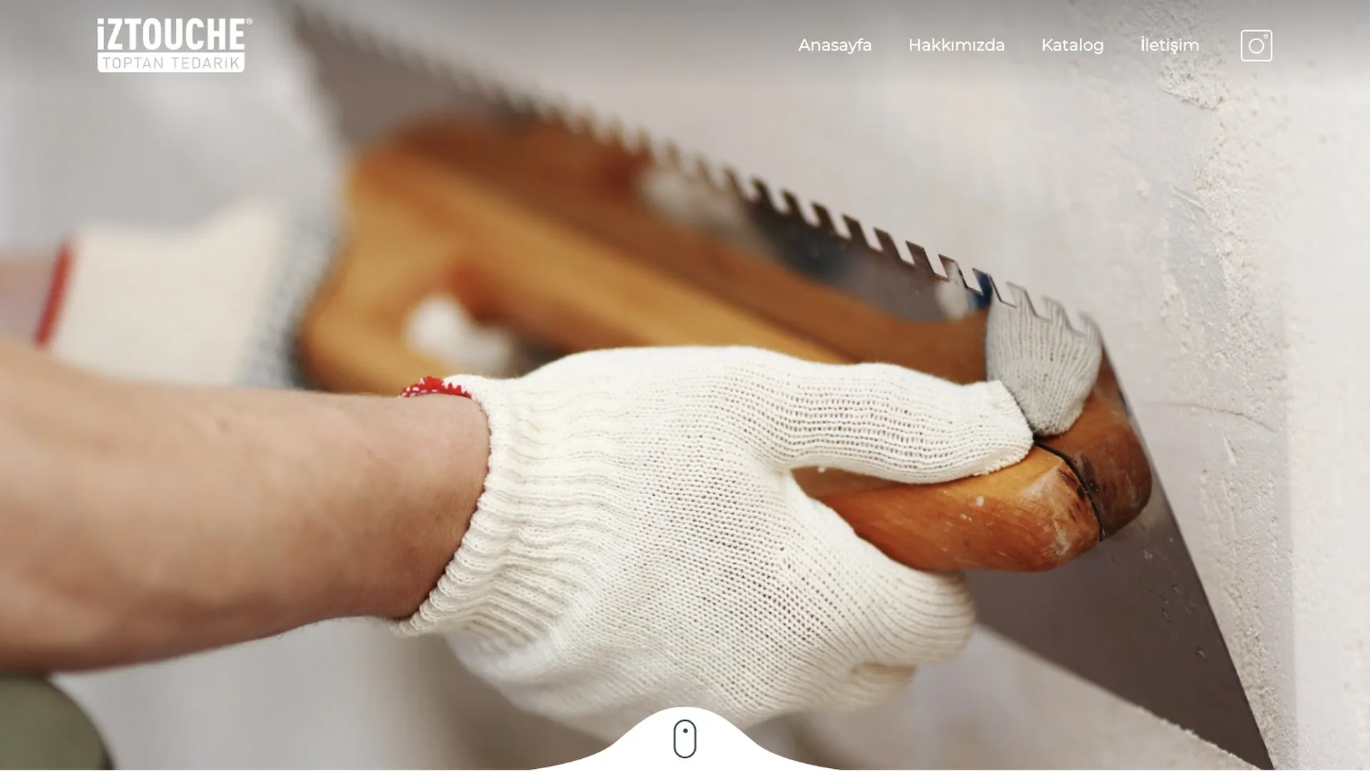 Iztouche web sitesi ana sayfa